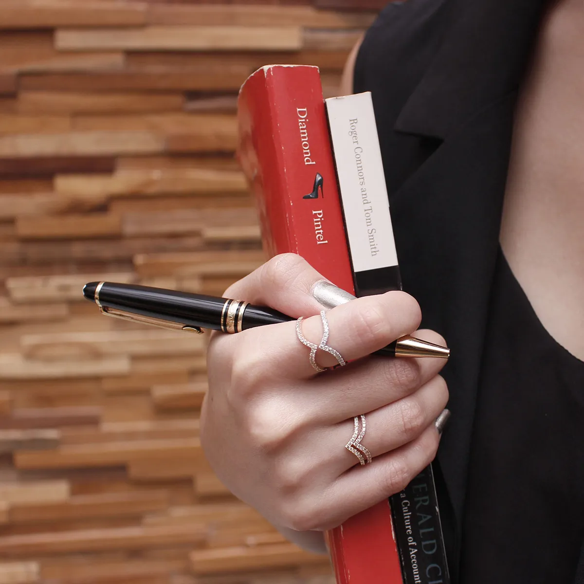 Soleluna Astra Stackable Diamond Ring Featuring a Minimalistic Sesign, Set with 21 Brilliant Round Diamonds - DeGem Malaysia