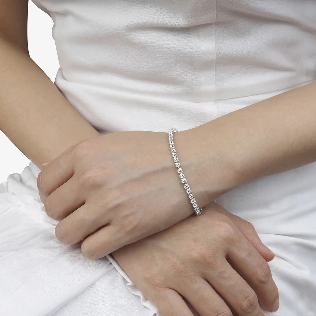 DeGem Urban Chic 4-Prong Tennis Bracelet Set in 18K White Gold with Round Brilliant Diamonds- DeGem Malaysia