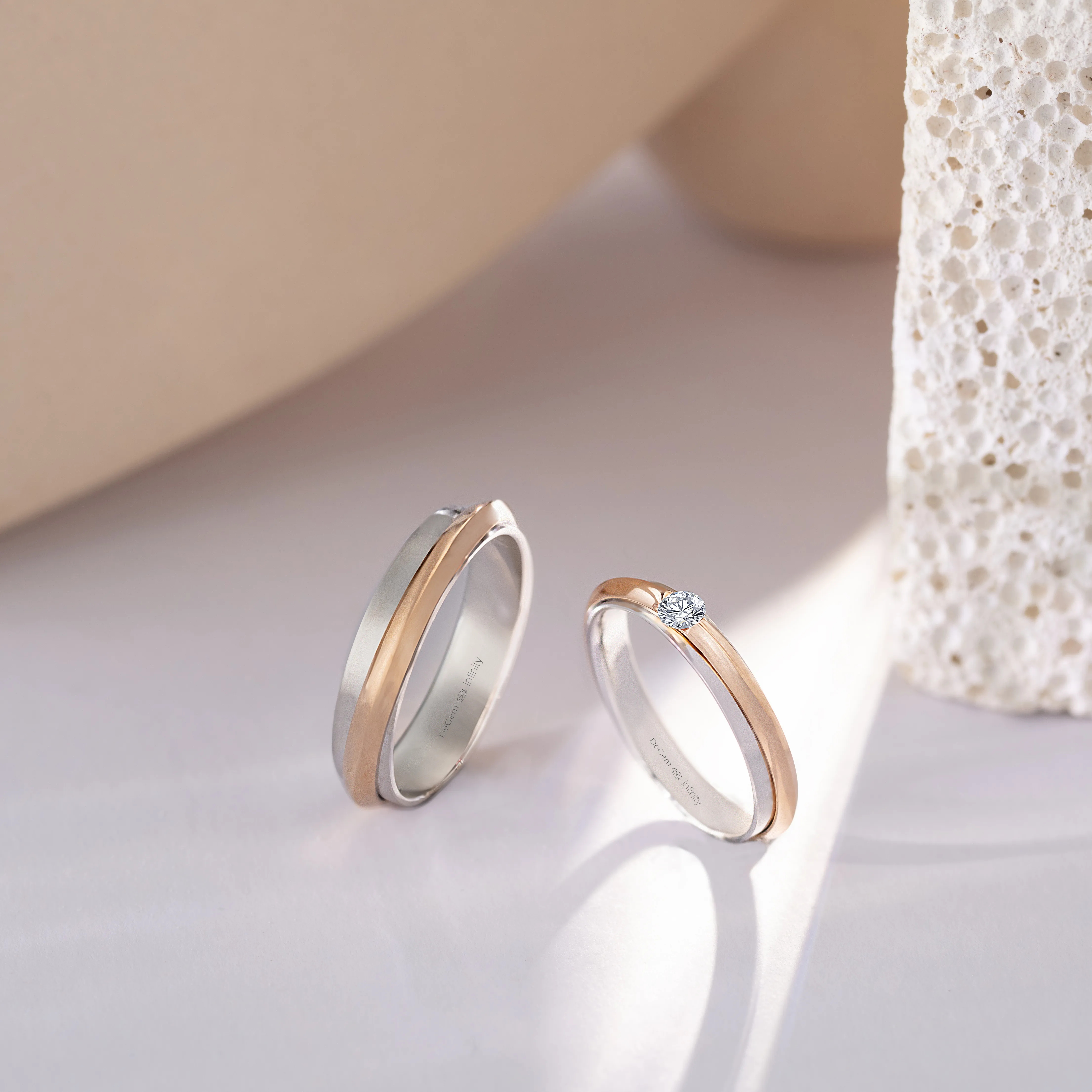 Infinity Tokyo Wedding Band Featuring a Soft Knife-Edged 18K Rose Gold Profile on Top of an 18K White Gold Band - DeGem Malaysia