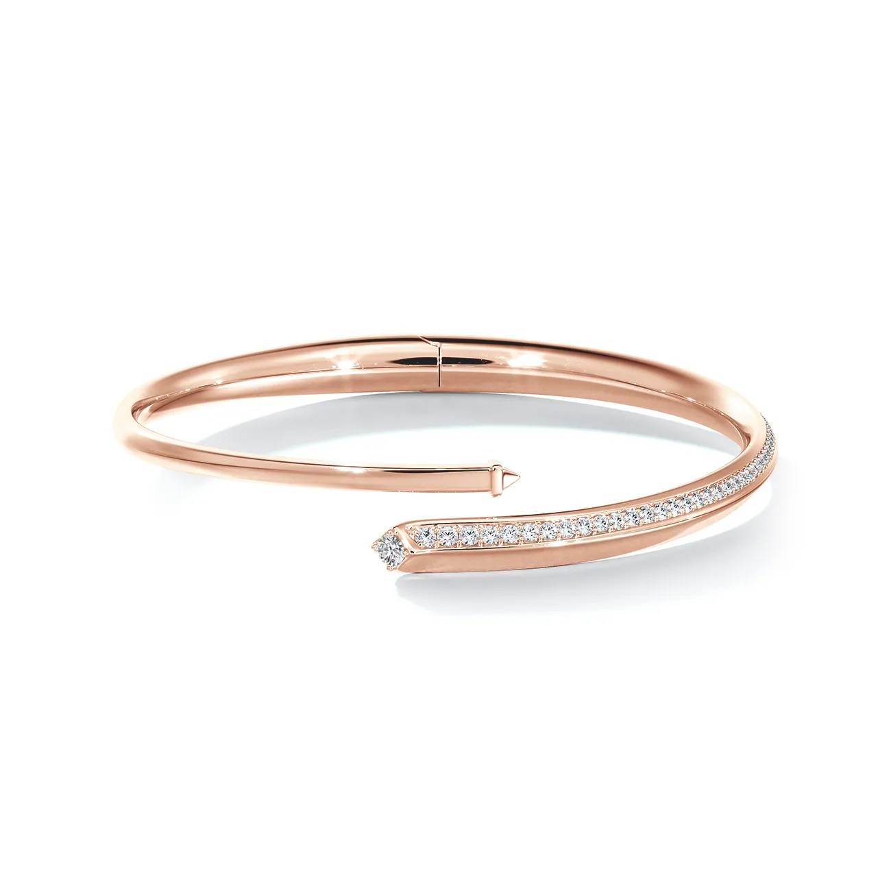Forevermark Avaanti Pavé Diamond Bypass Bangle In 18K White or Rose Gold With 1 Center Diamond and 30 Pavé Diamonds - DeGem Malaysia