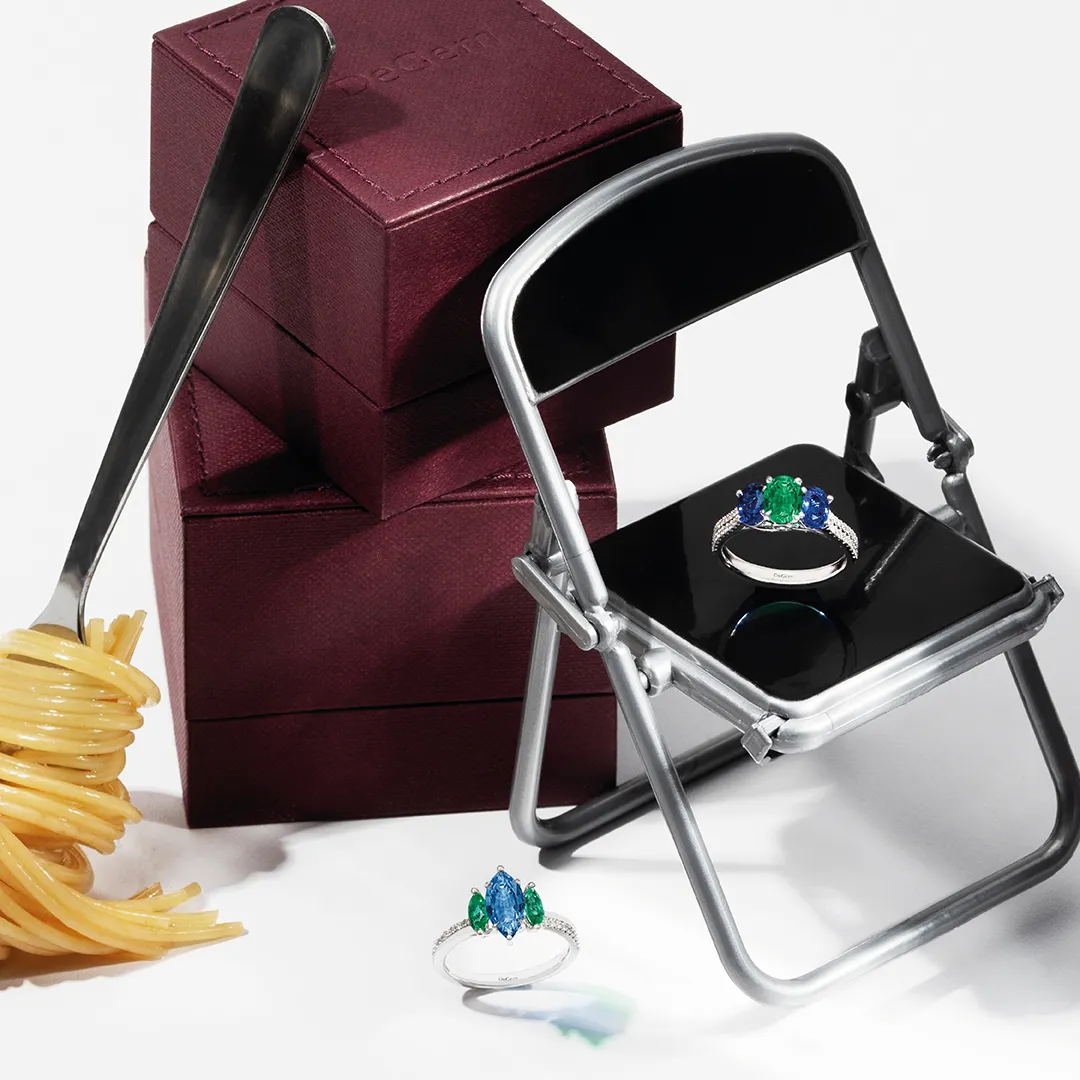 DeGem Trinity Spinel And Emerald Diamond Ring Set in 18K White Gold with Blue Spinel, Emerald, and Micro Pavé Round Brilliant Cut Diamonds - DeGem Malaysia