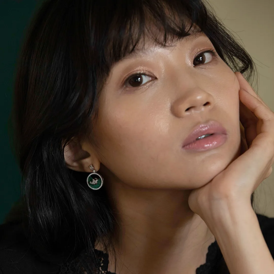 DeGem W!Nk Diamond Earrings Set in 18K White Gold with 4 Pieces of Pear Shape Diamonds and a Piece of Malachite- DeGem Malaysia